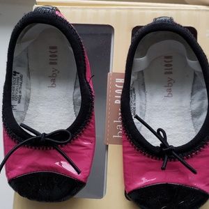 Like new Baby Bloch Ballerina Crib Shoes